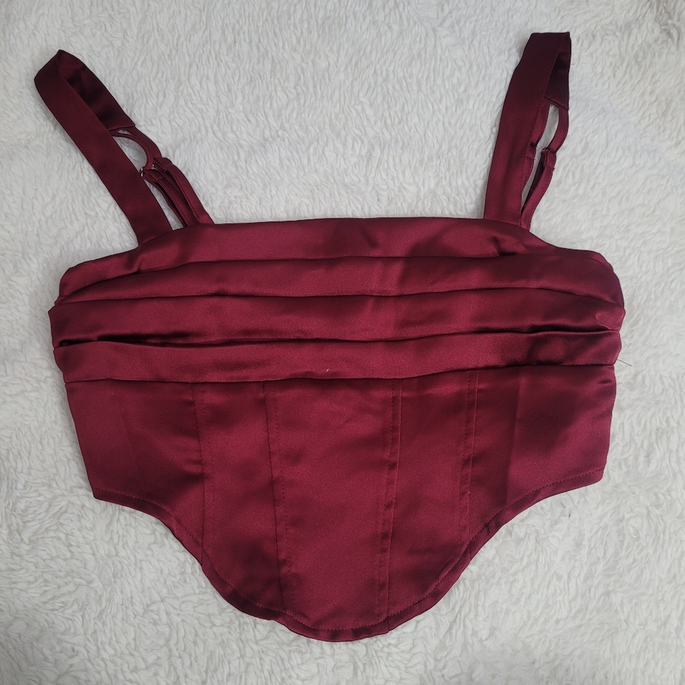 NWT. Cute Top.